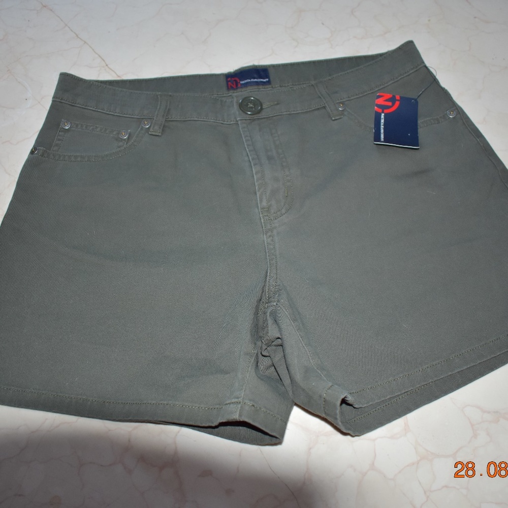 Nautica women’s shorts